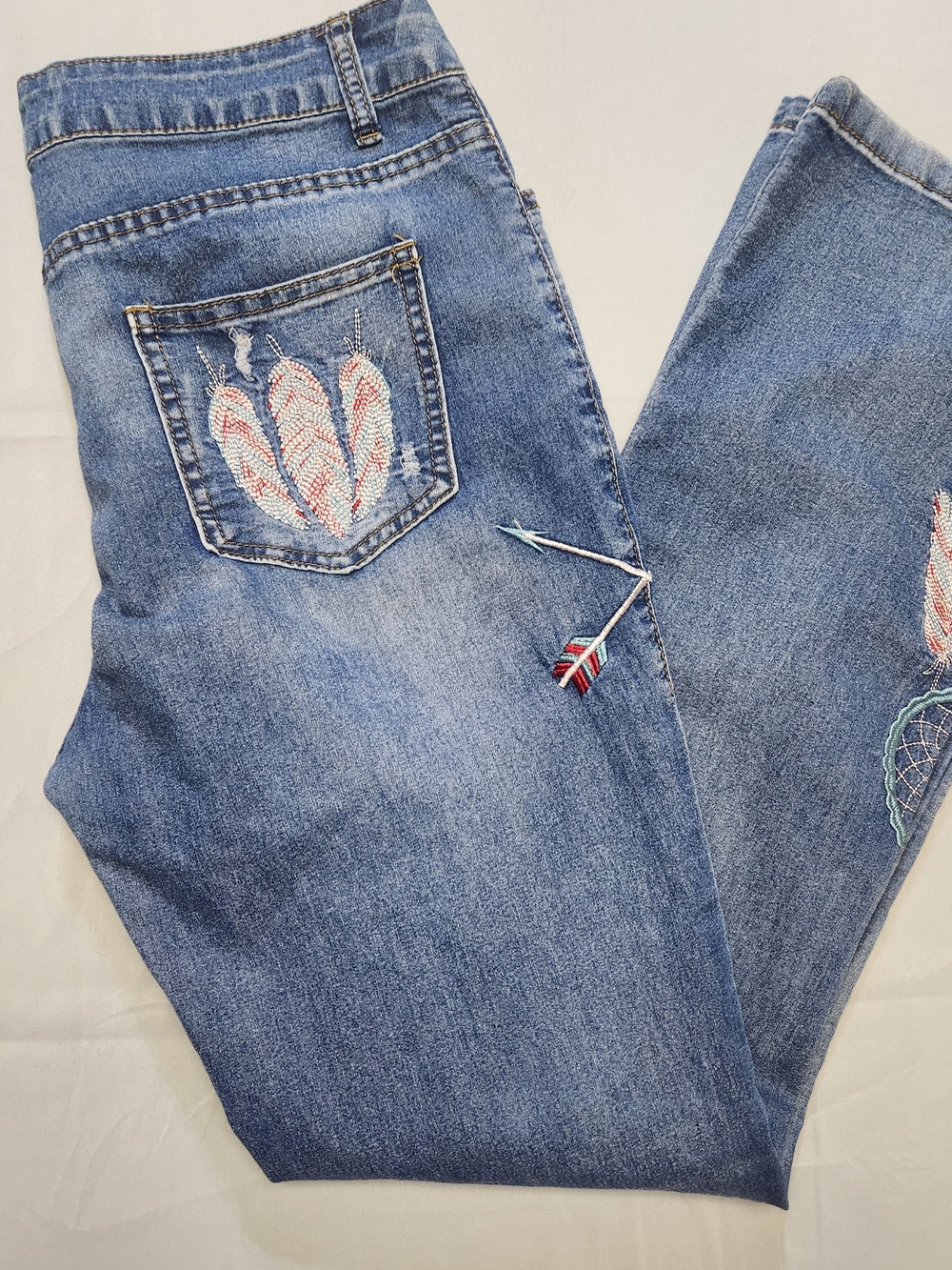 Womens Embroidered Jeans Flare Leg Native American 28x30 Feather Dream Catcher